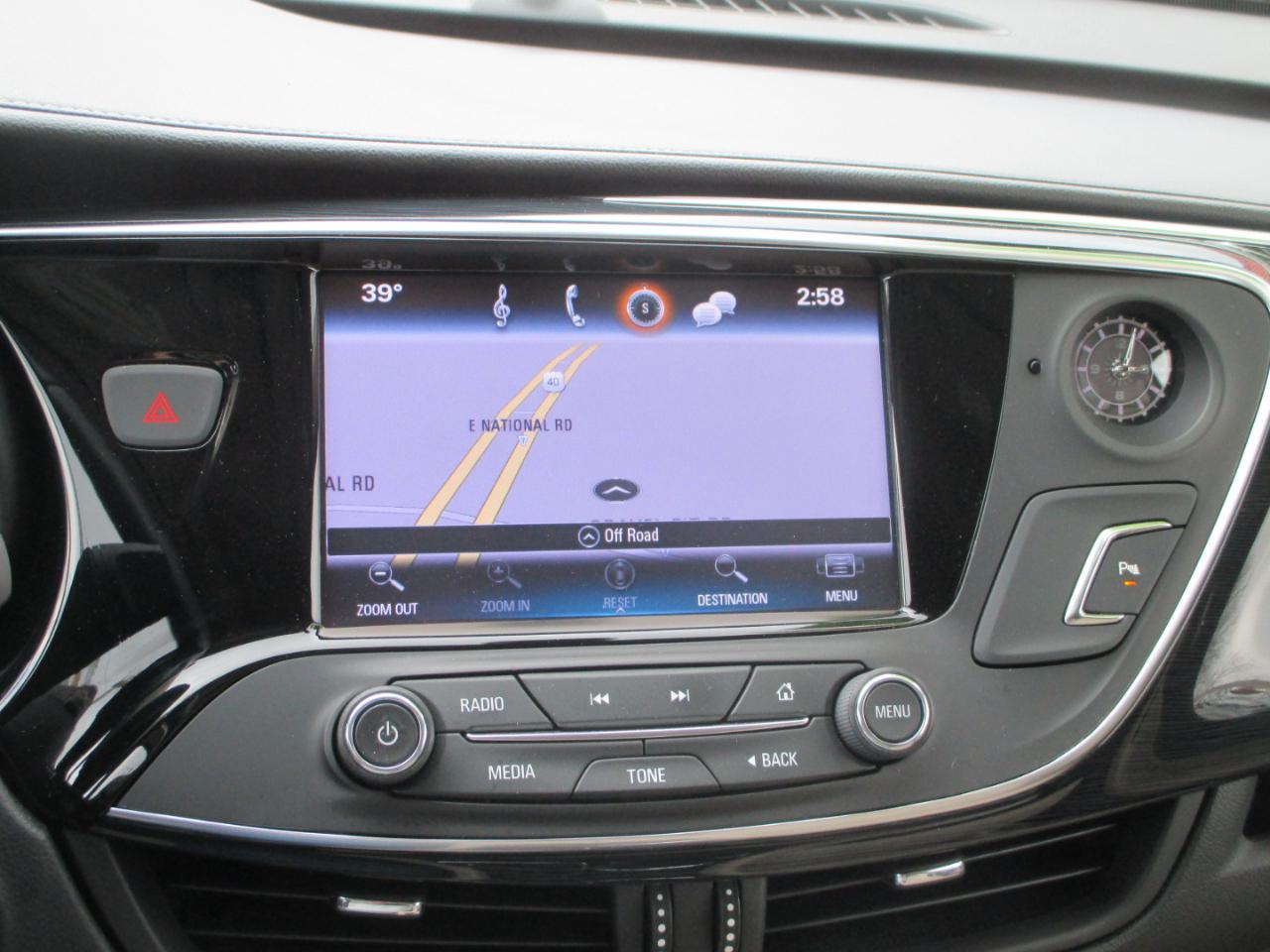 Buick Envision Essense 2018