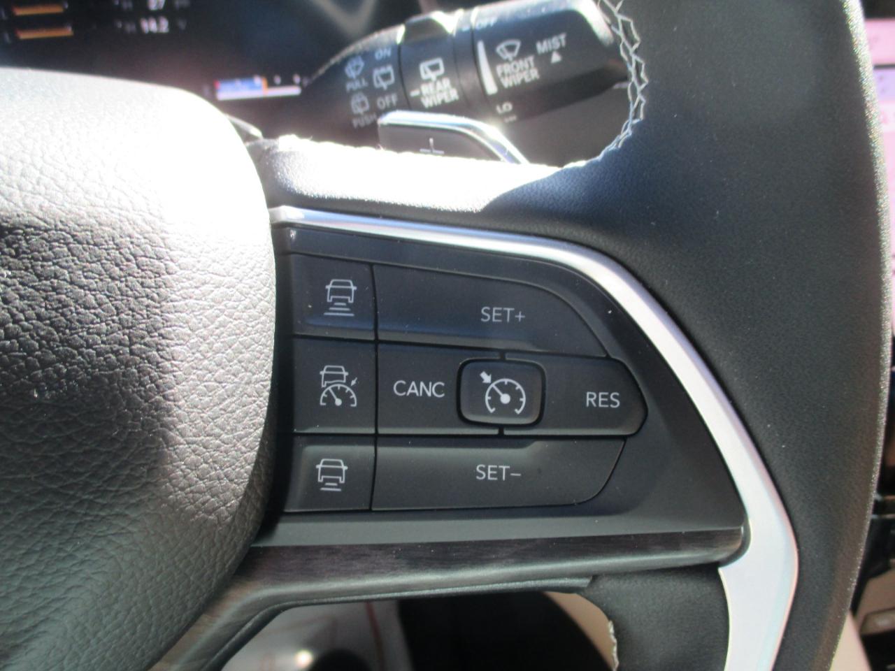 Jeep Grand Cherokee L Limited 4WD 2024