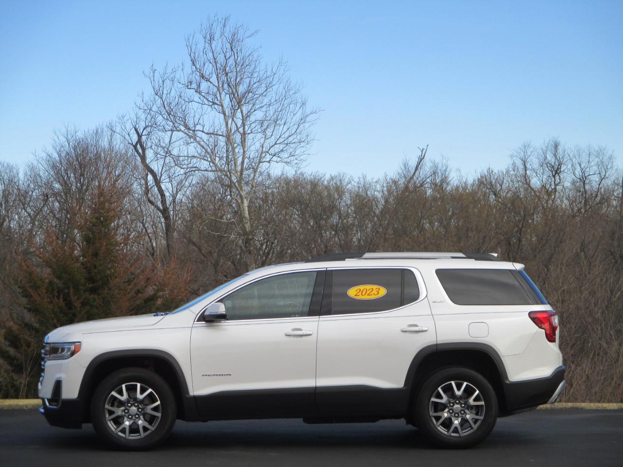 GMC Acadia SLT 2023