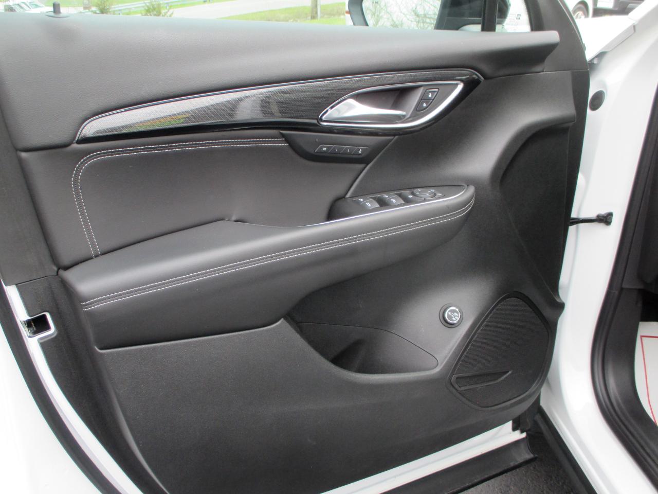 Buick Envision Essense AWD 2023