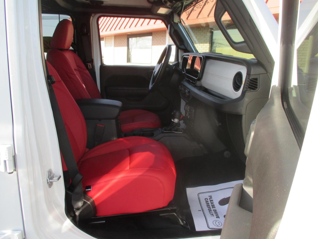 Jeep Gladiator  2025