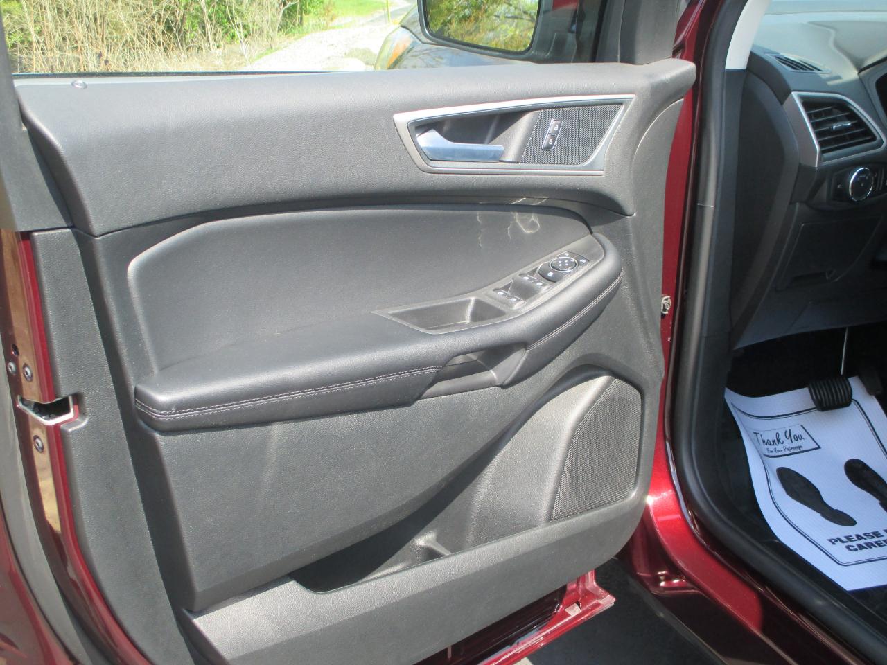 Ford Edge SEL AWD 2024