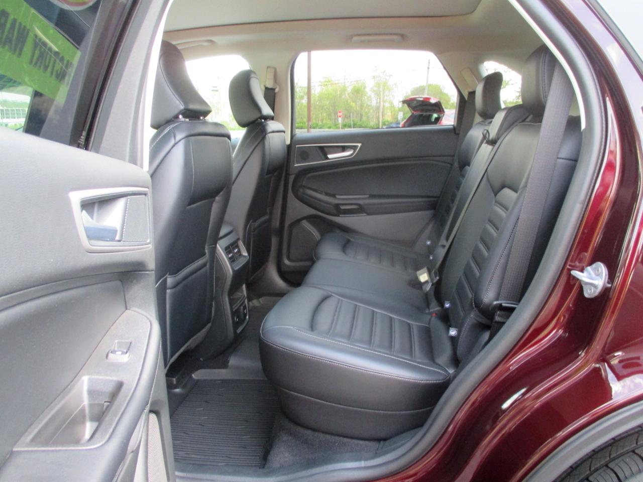 Ford Edge SEL AWD 2024