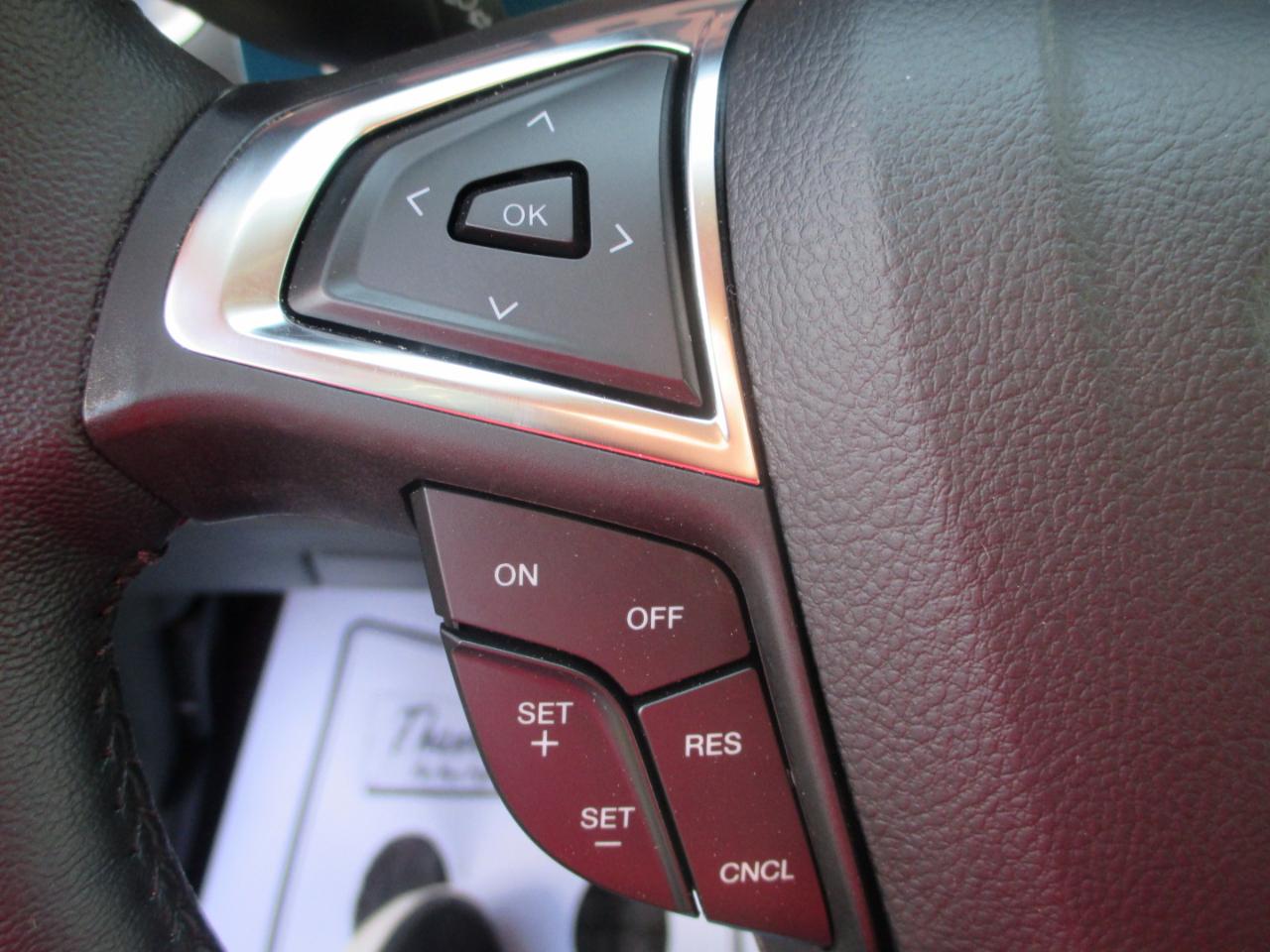 Ford Edge SEL AWD 2024