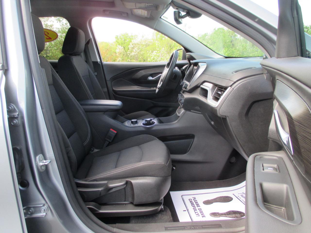 GMC Terrain  2023