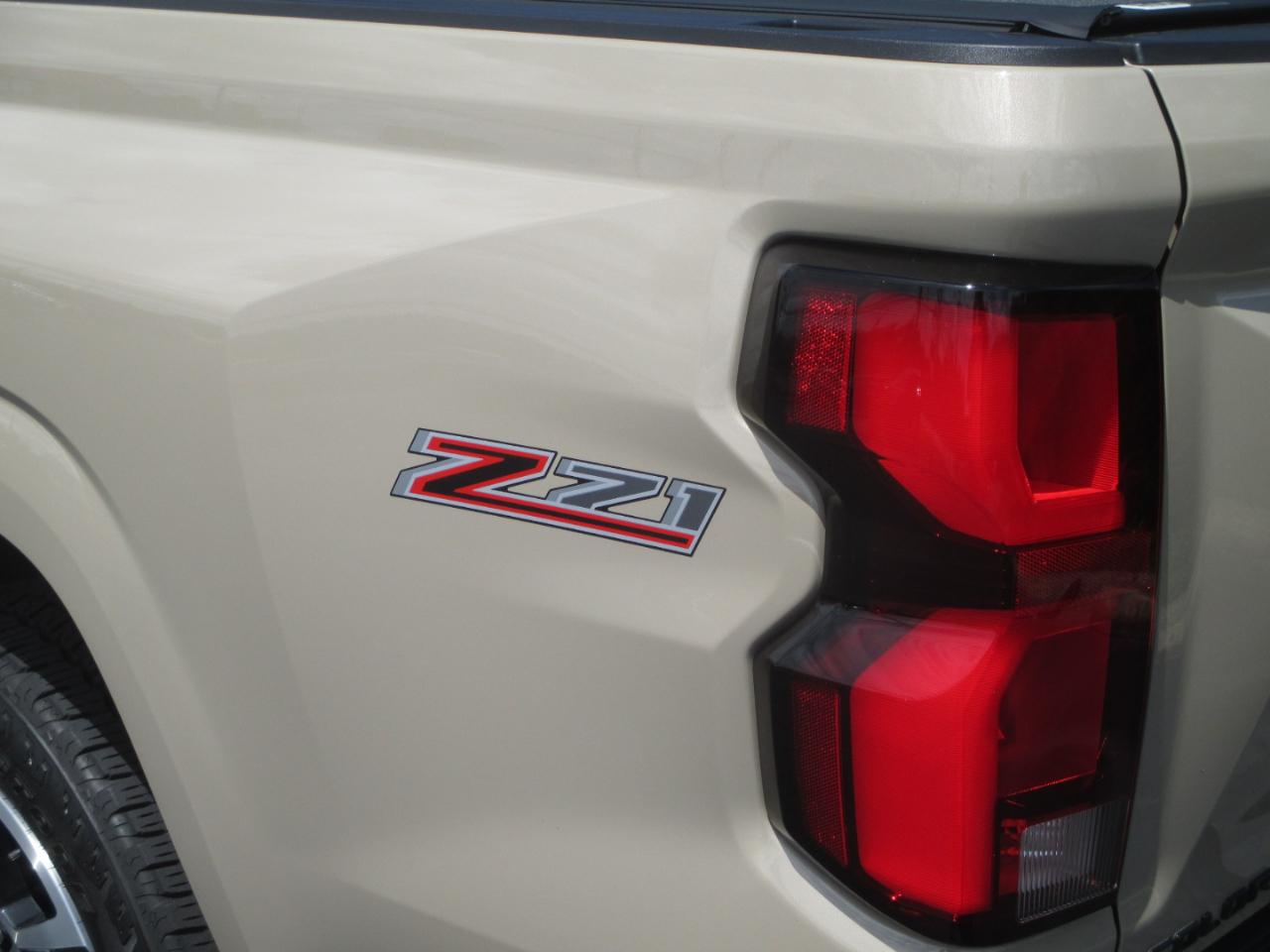 Chevrolet Colorado Z71 Crew Cab 4WD 2023