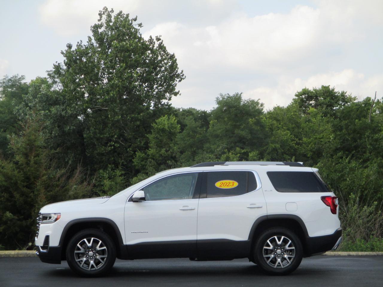 GMC Acadia SLE 2023