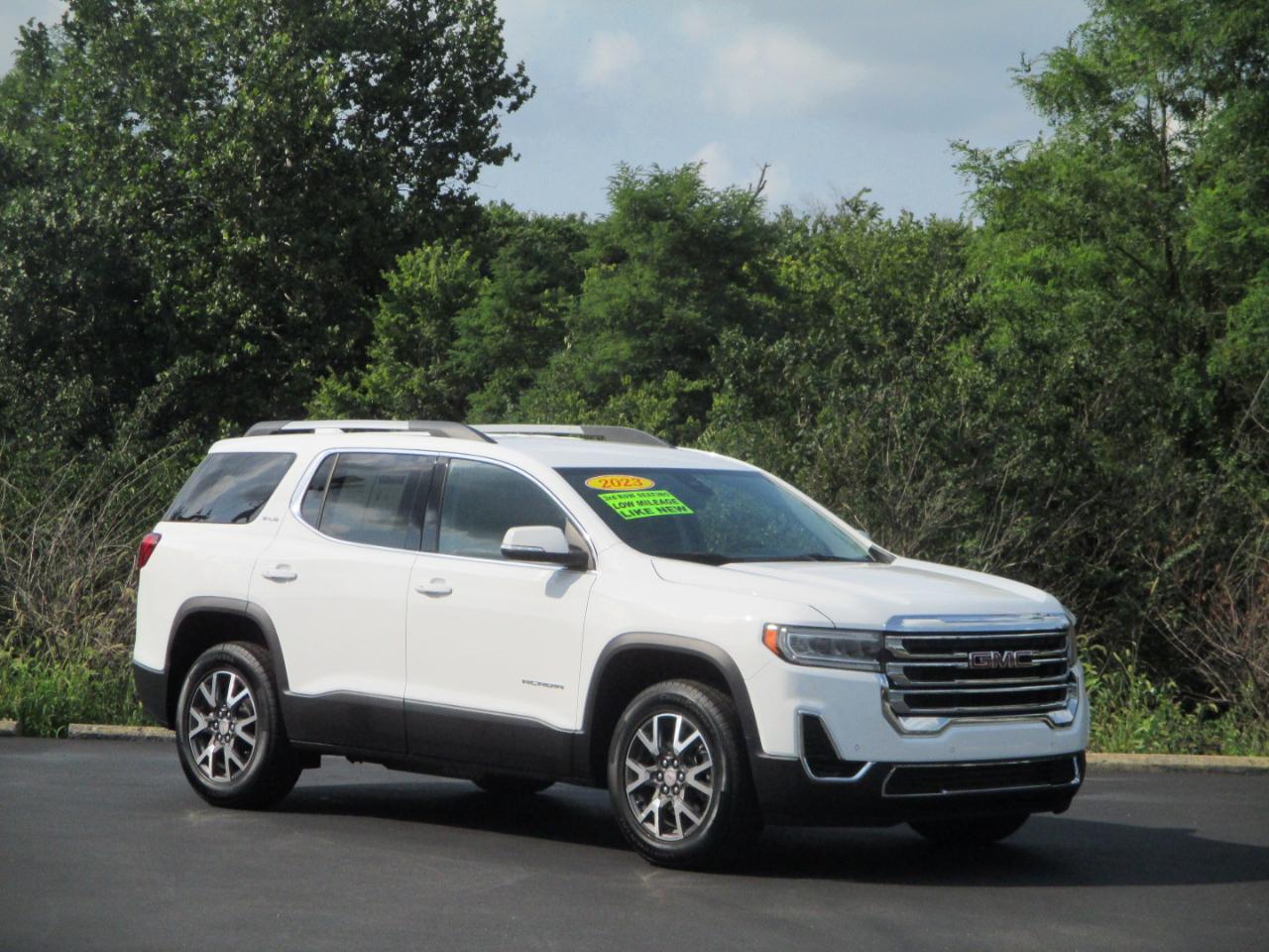 GMC Acadia SLE 2023