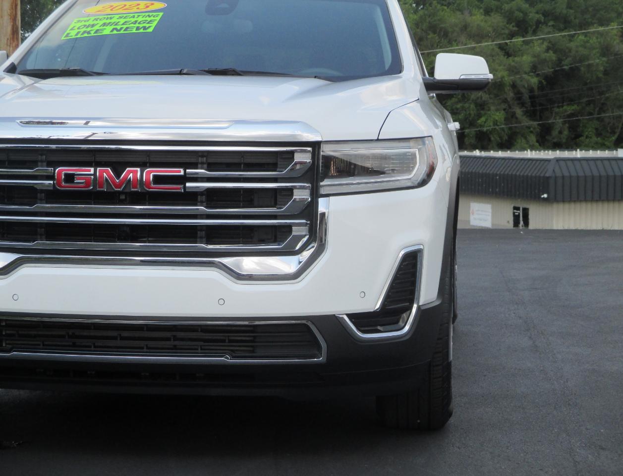 GMC Acadia SLE 2023