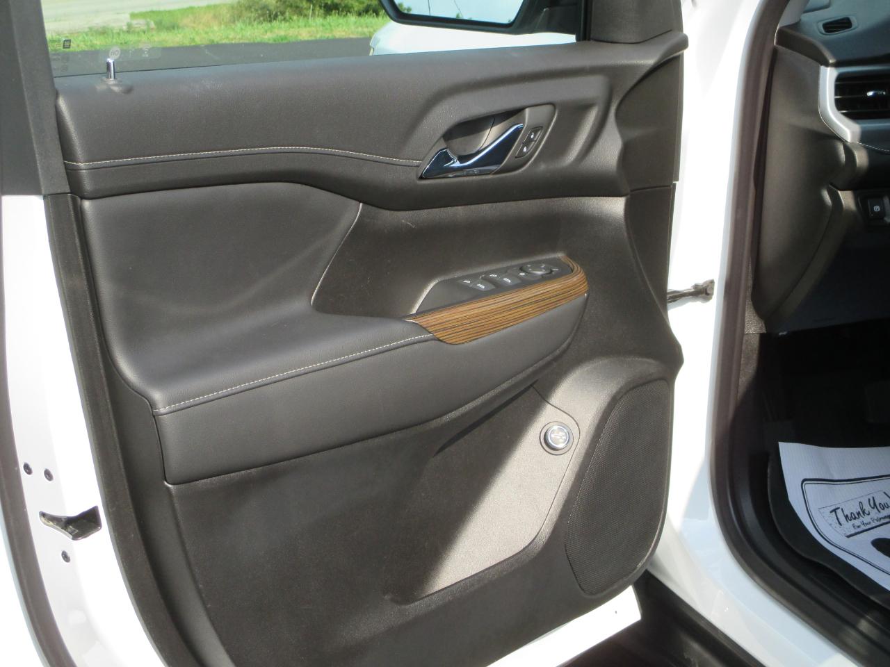 GMC Acadia SLE 2023