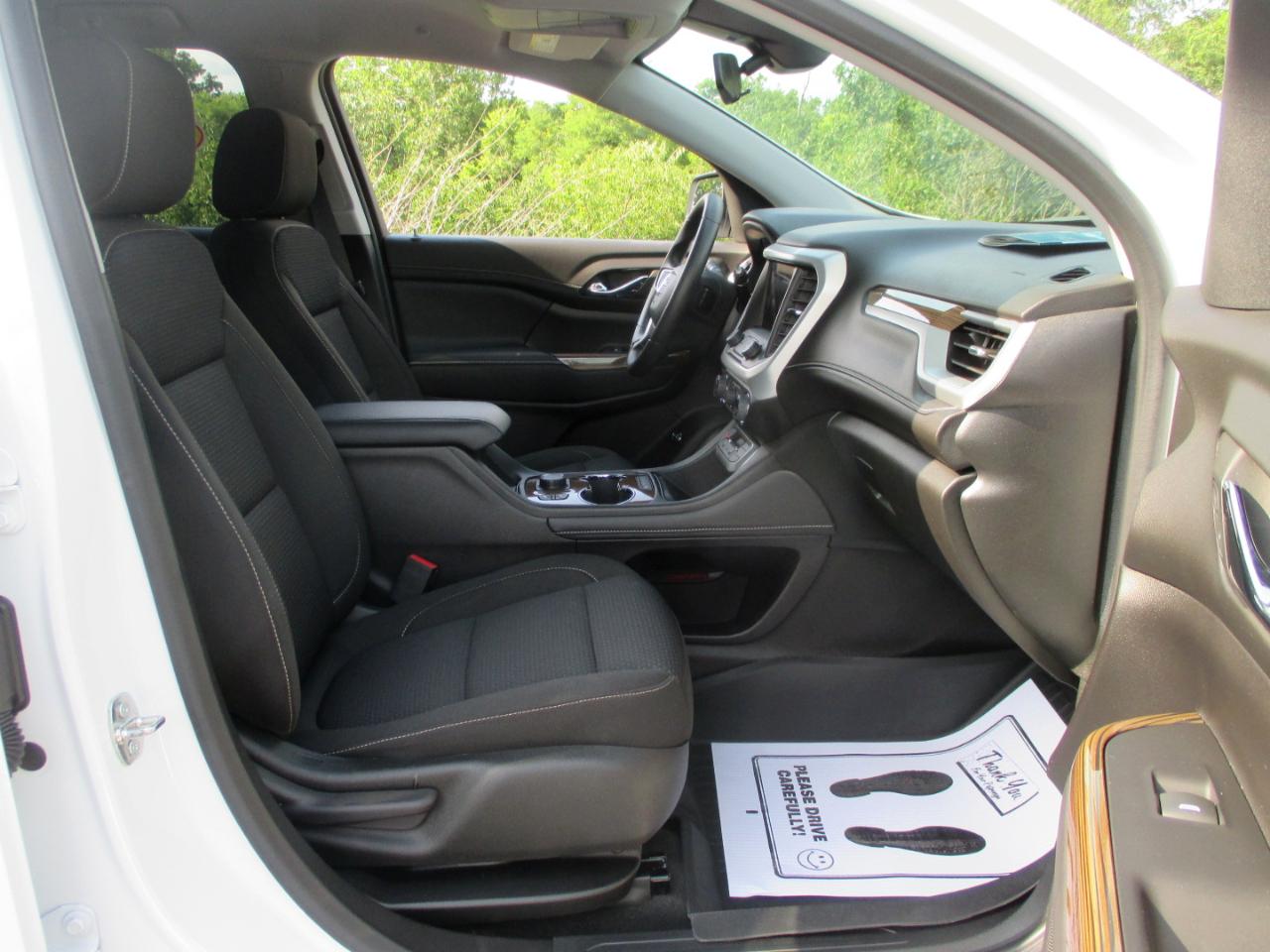 GMC Acadia SLE 2023
