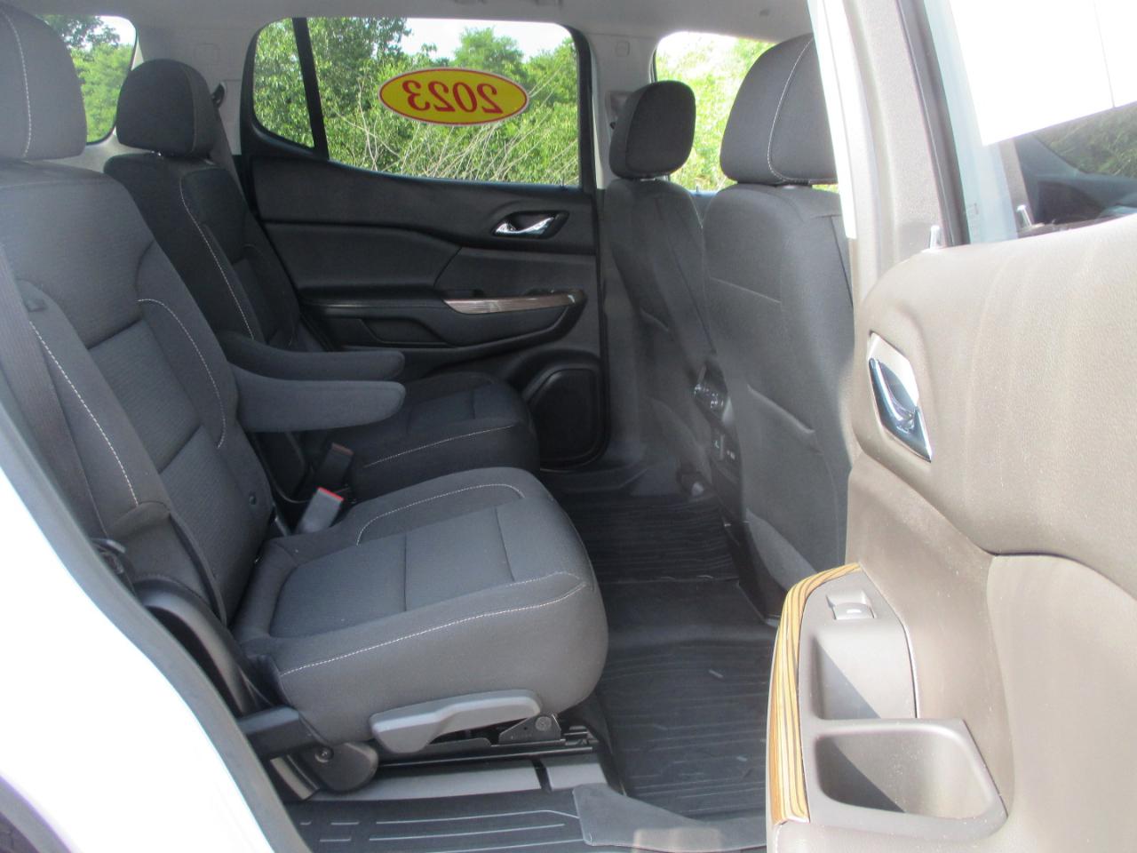 GMC Acadia SLE 2023