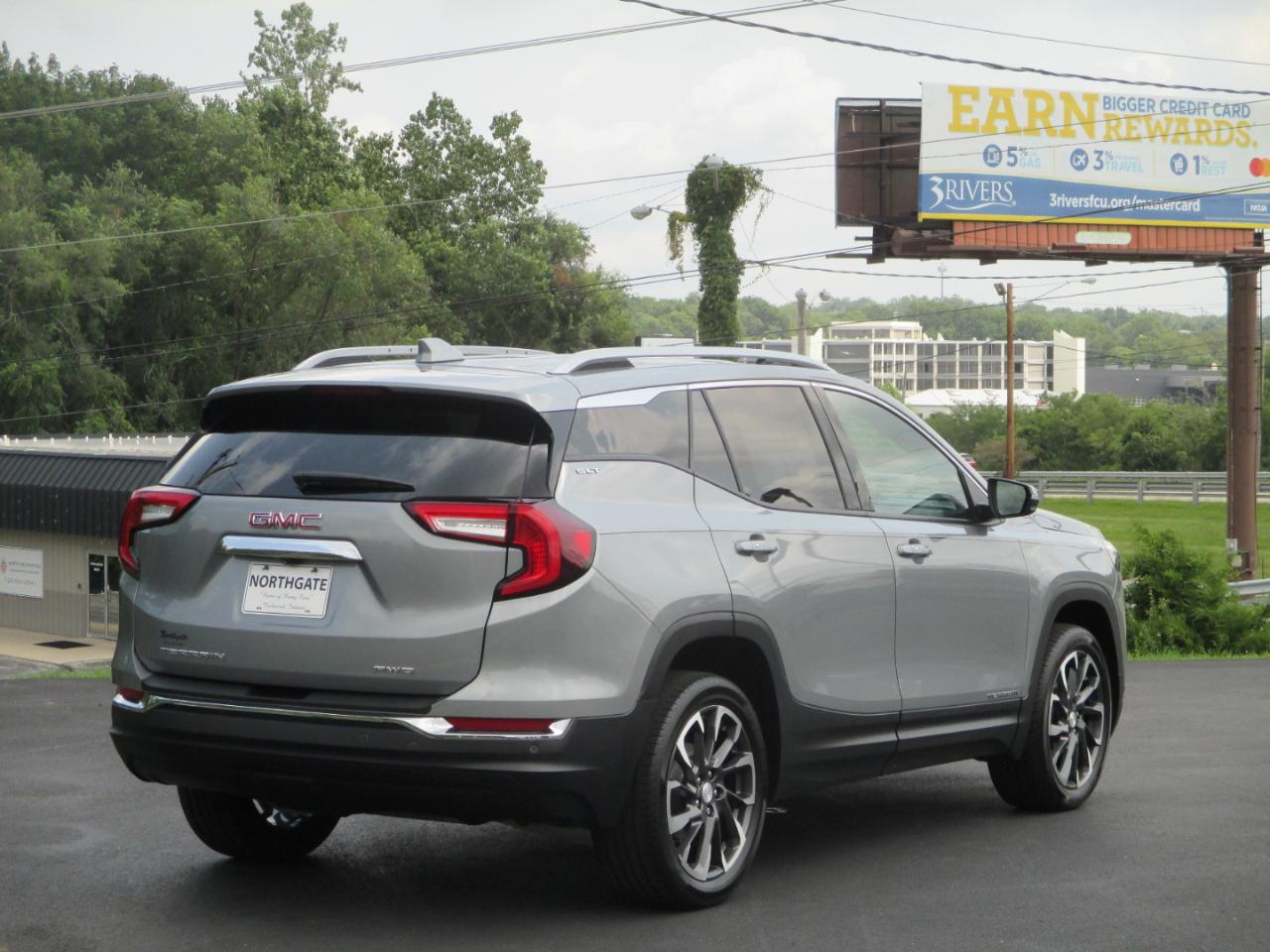 GMC Terrain SLT AWD 2023