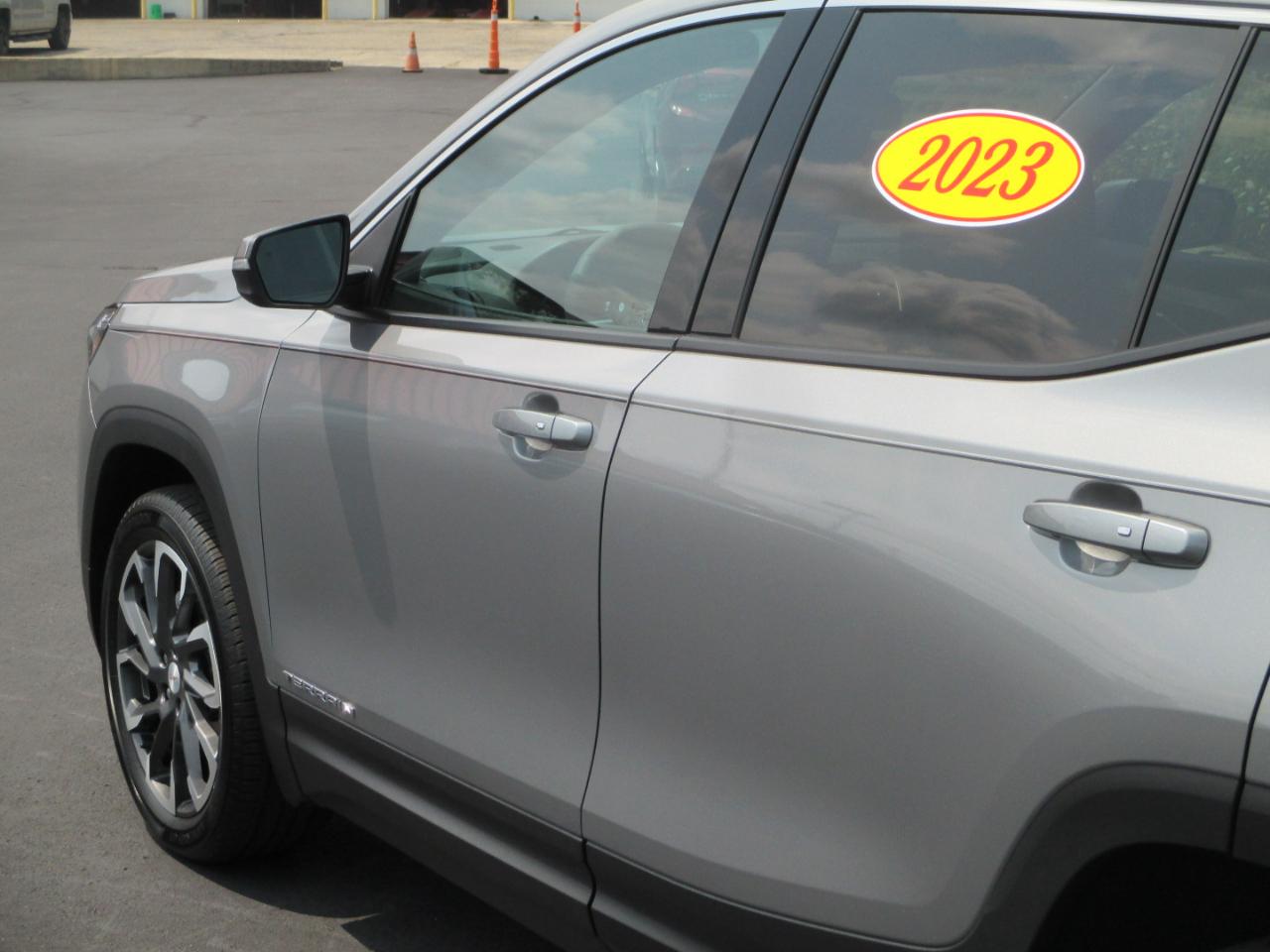 GMC Terrain SLT AWD 2023