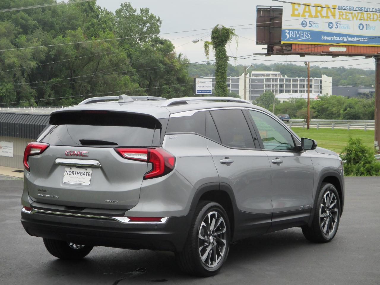 GMC Terrain SLT AWD 2023