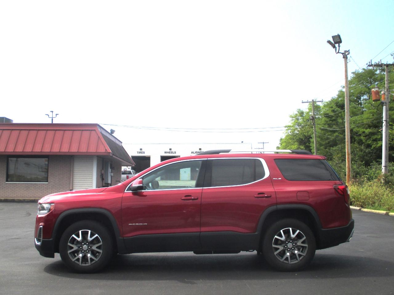 GMC Acadia SLE 2023