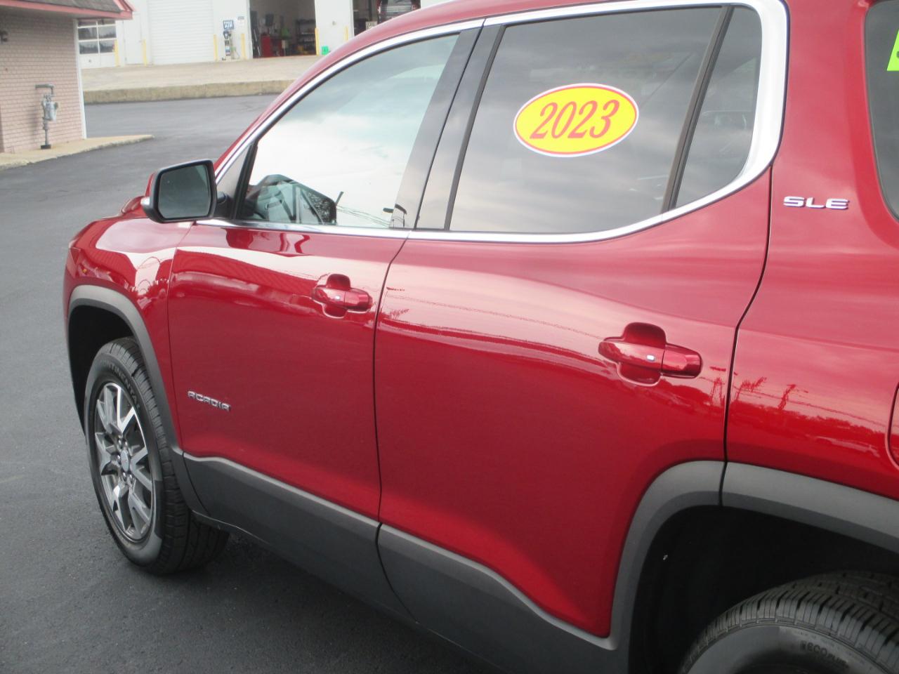 GMC Acadia SLE 2023