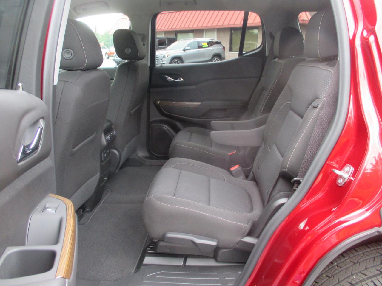 GMC Acadia SLE 2023