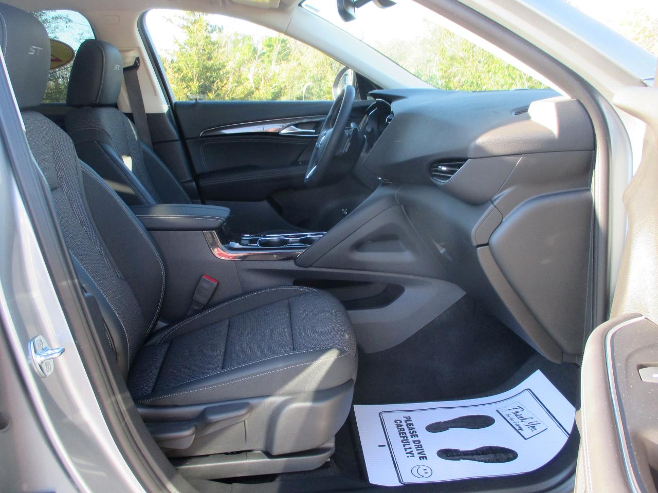 Buick Envision Preferred AWD 2023