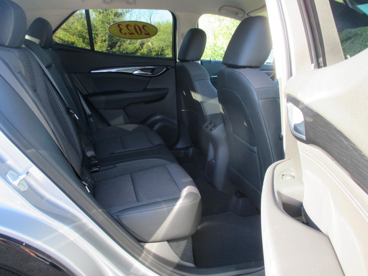 Buick Envision Preferred AWD 2023