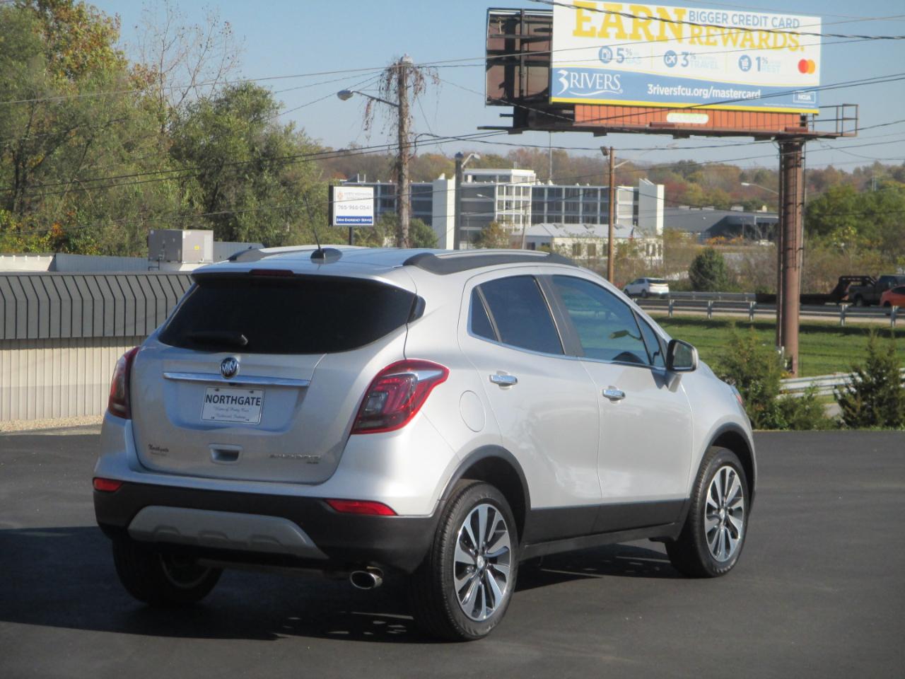 Buick Encore  2022