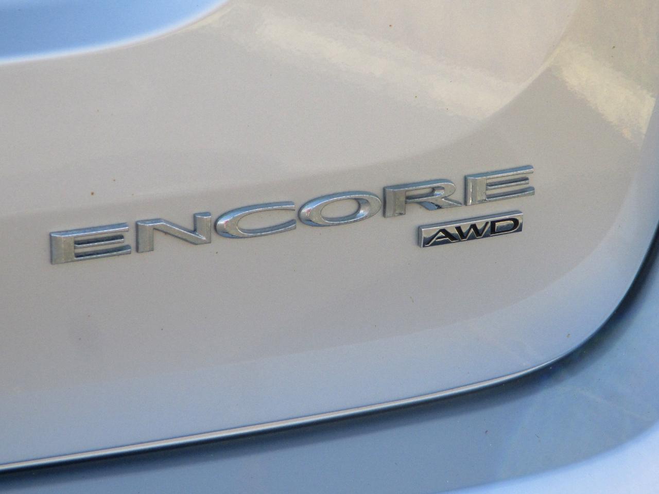 Buick Encore  2022