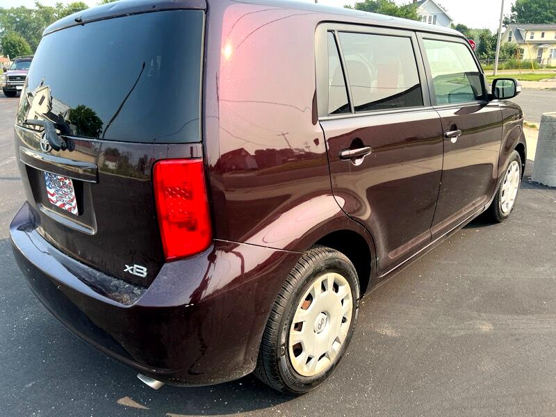 Scion xB 5-Door Wagon 4-Spd AT 2010 Scion xB 5-Door Wagon 4-Spd AT 2010