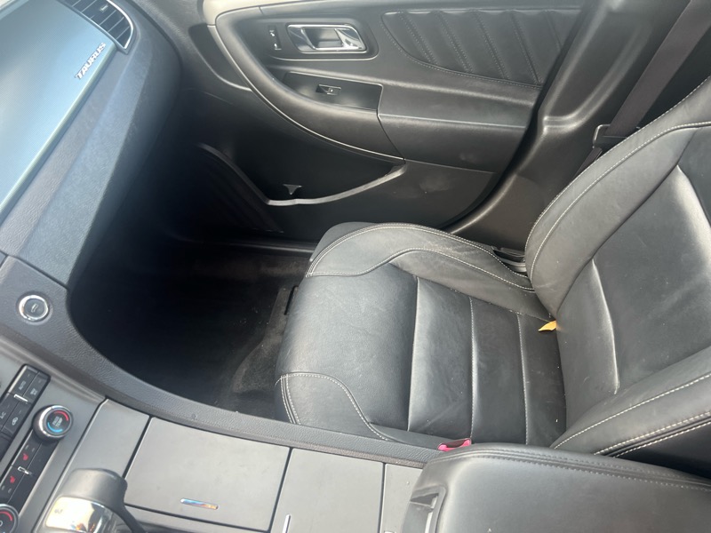 Ford Taurus SEL AWD 2011 Ford Taurus SEL AWD 2011