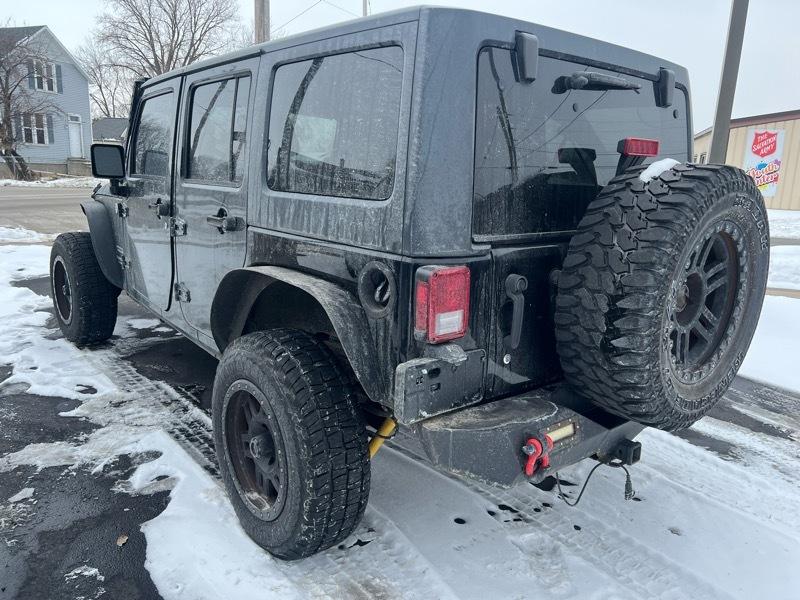 Jeep Wrangler Unlimited Sport 4D SUV 4WD 2013
