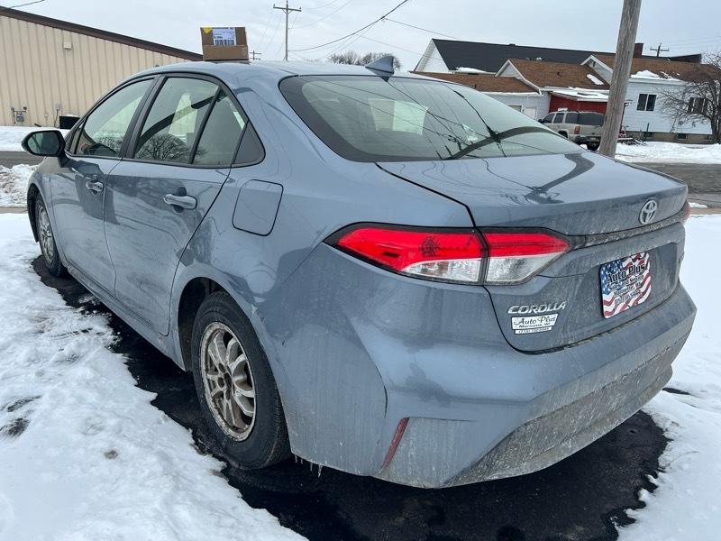 Toyota Corolla LE Hybrid 2021