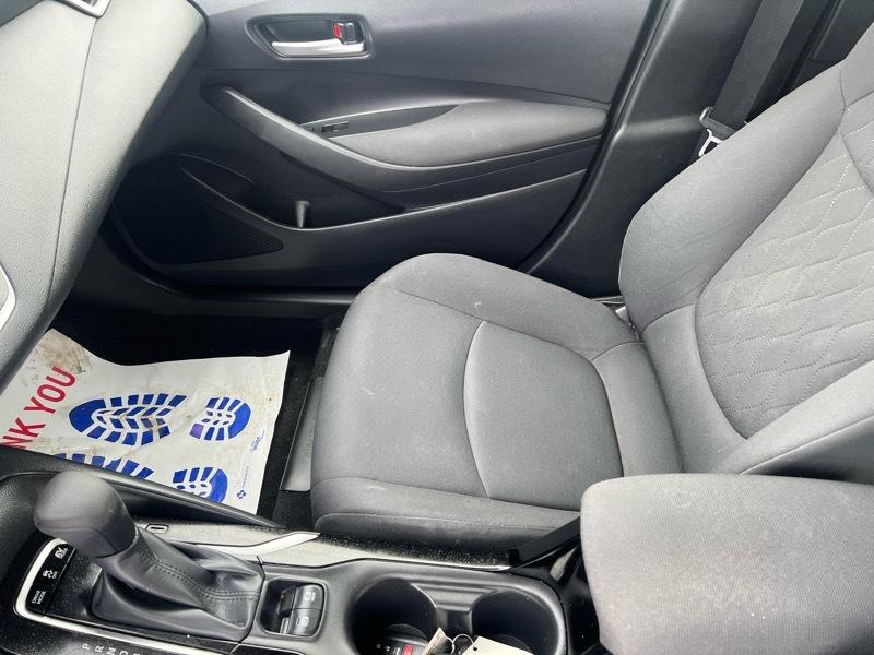 Toyota Corolla LE Hybrid 2021