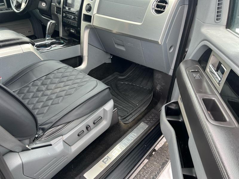 Ford F-150 4WD SuperCrew 157" Platinum 2011