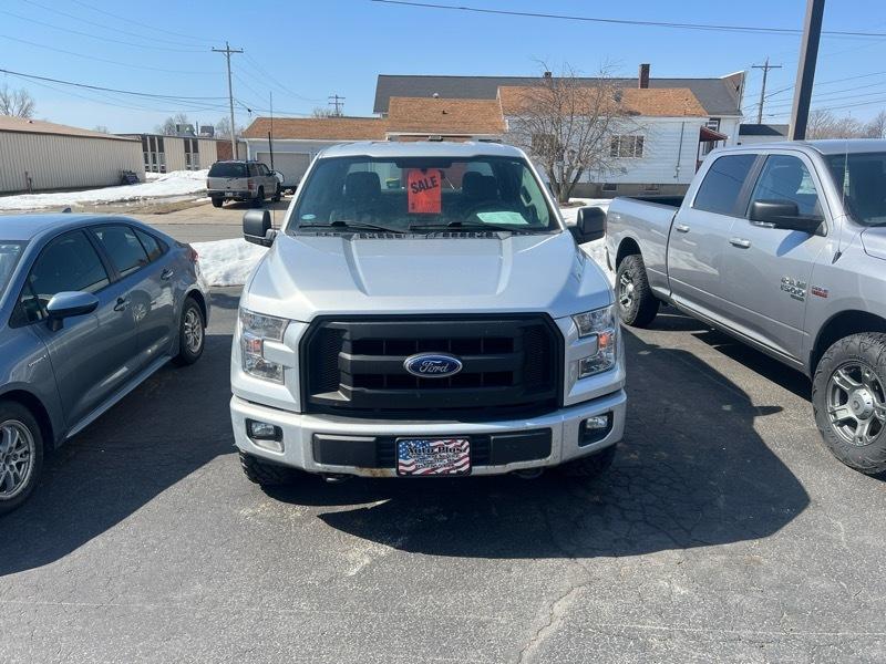 Ford F-150 4WD SuperCab 145" XL 2017