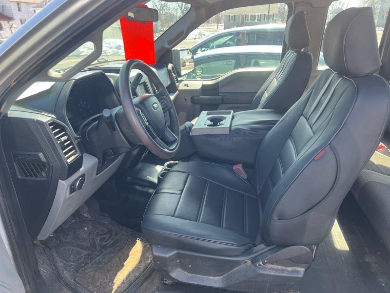 Ford F-150 4WD SuperCab 145" XL 2017