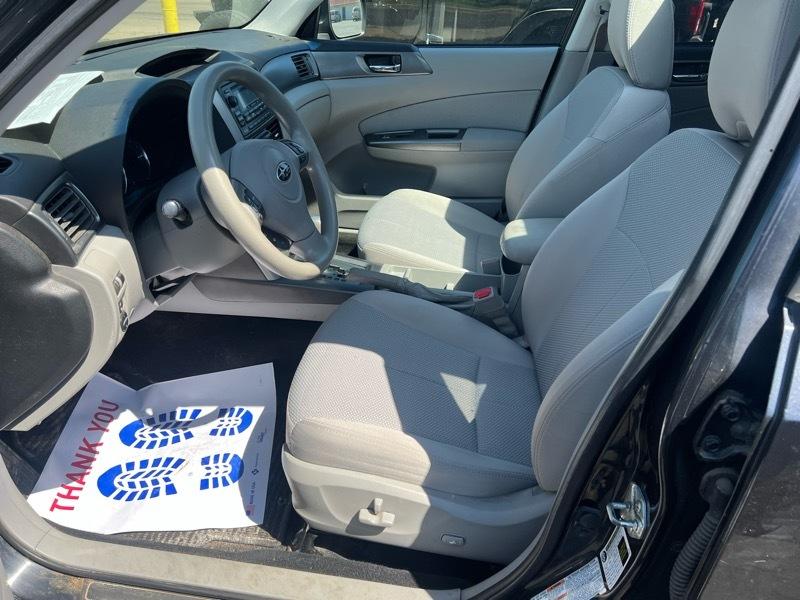Subaru Forester 2.5X Premium 2011