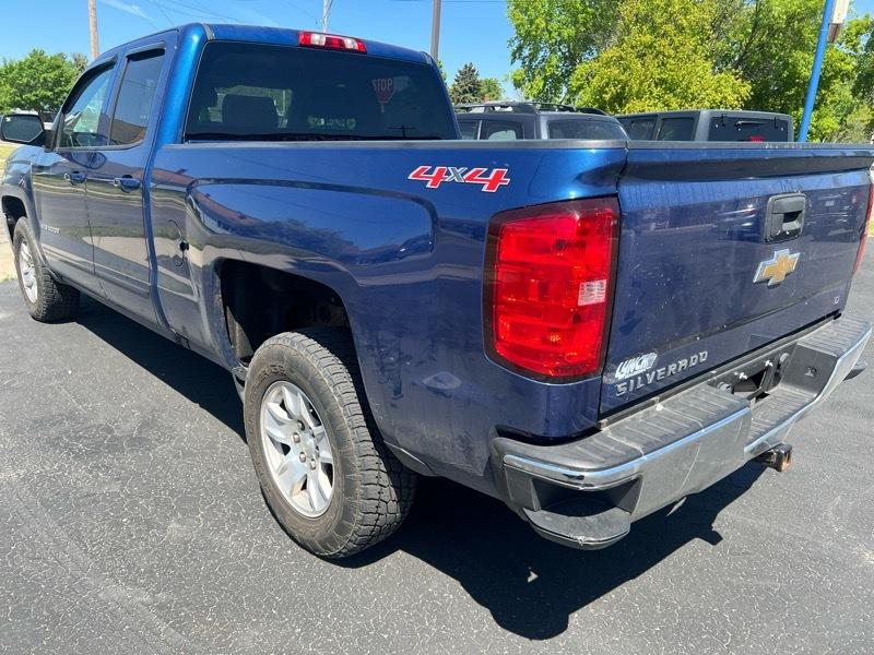 Chevrolet Silverado 1500 4WD Crew Cab 143.5" LT 2017