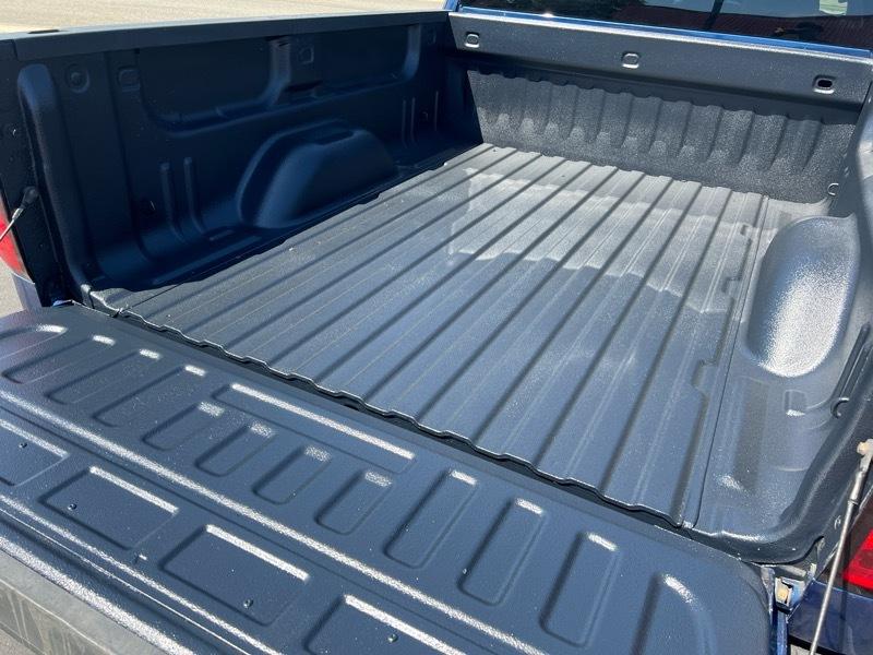 Chevrolet Silverado 1500 4WD Crew Cab 143.5" LT 2017