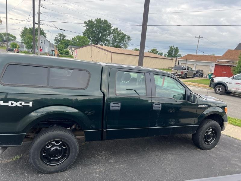 Ford F-150 4WD SuperCrew 145" XL 2013