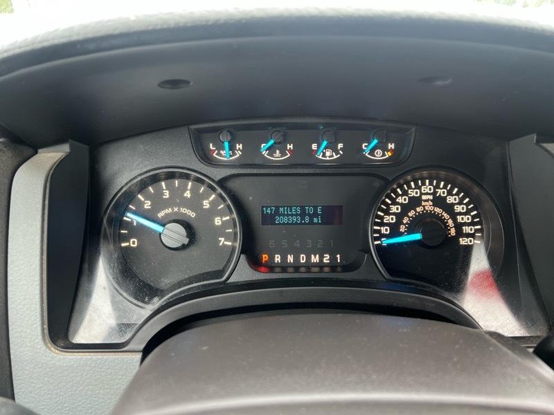 Ford F-150 4WD SuperCrew 145" XL 2013