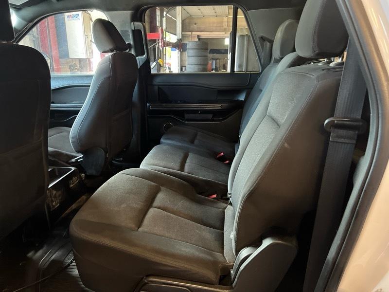 Ford Expedition EL XL 4WD 2021