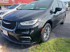 2024 Chrysler Pacifica Hybrid 
