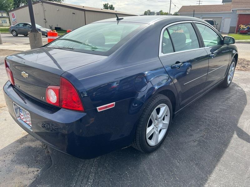 Chevrolet Malibu LS 2009