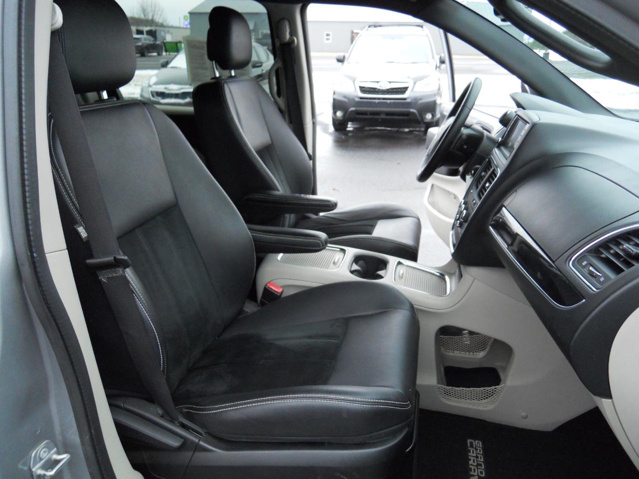 Dodge Grand Caravan SXT 2017