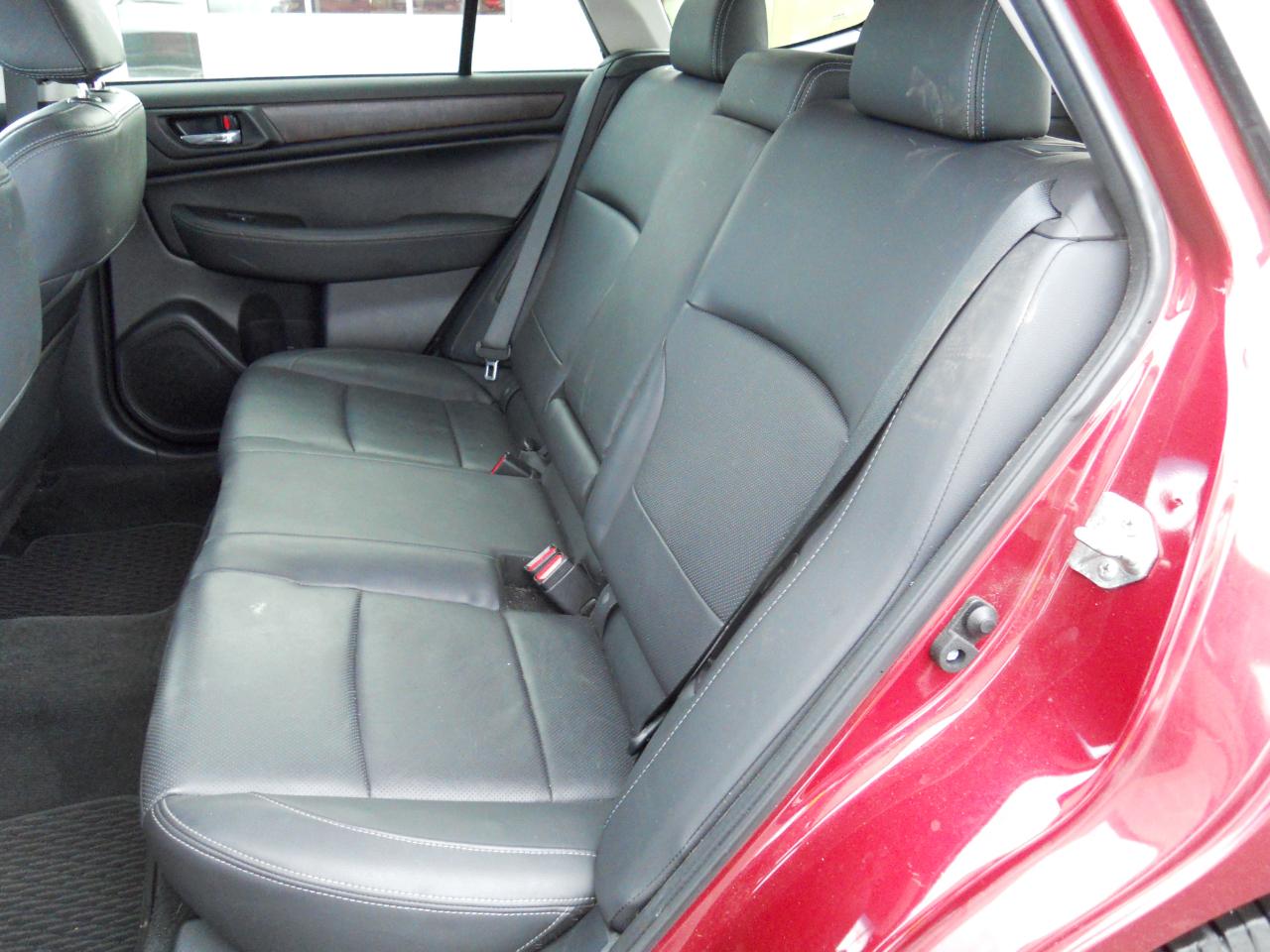 Subaru Outback 2.5i Limited 2015