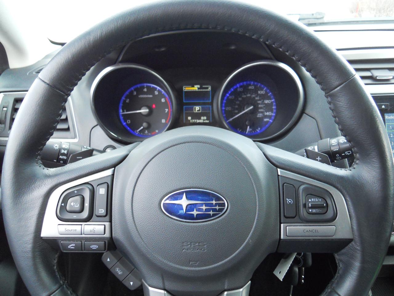Subaru Outback 2.5i Limited 2015