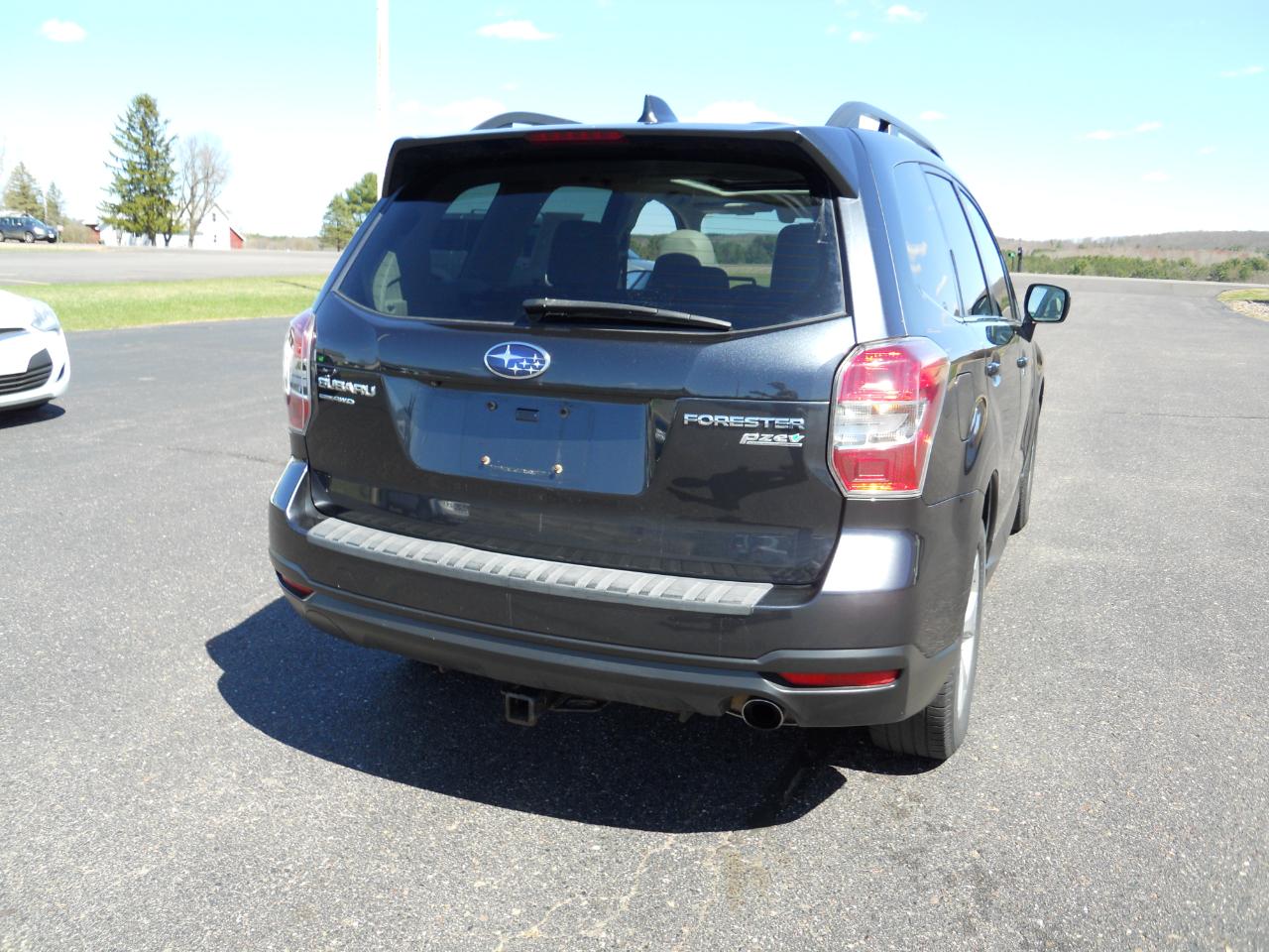 Subaru Forester 2.5i Touring 2016