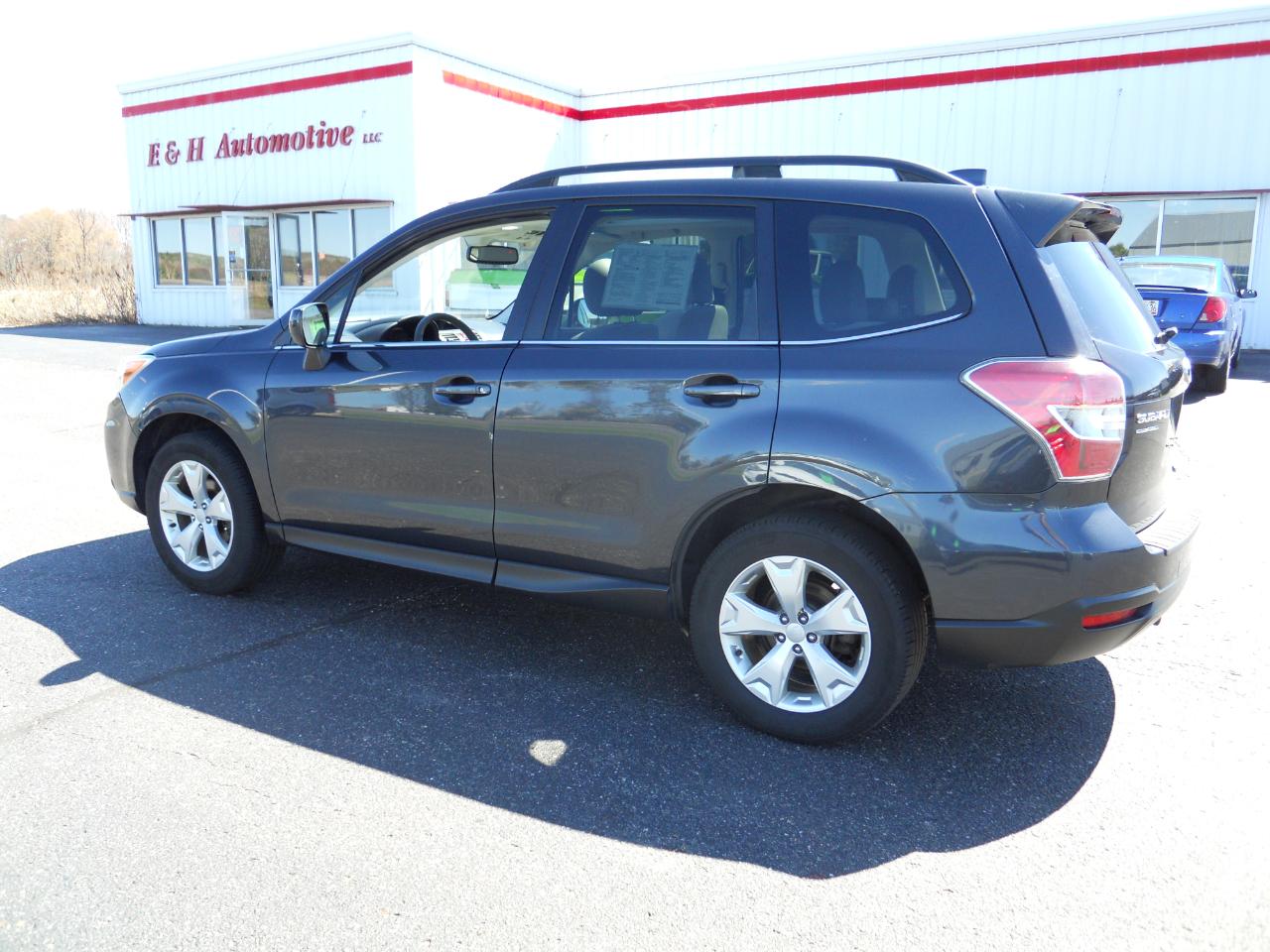 Subaru Forester 2.5i Touring 2016