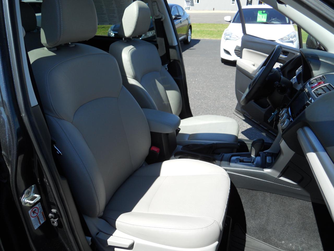 Subaru Forester 2.5i Touring 2016