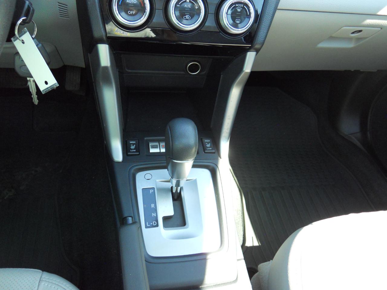 Subaru Forester 2.5i Touring 2016