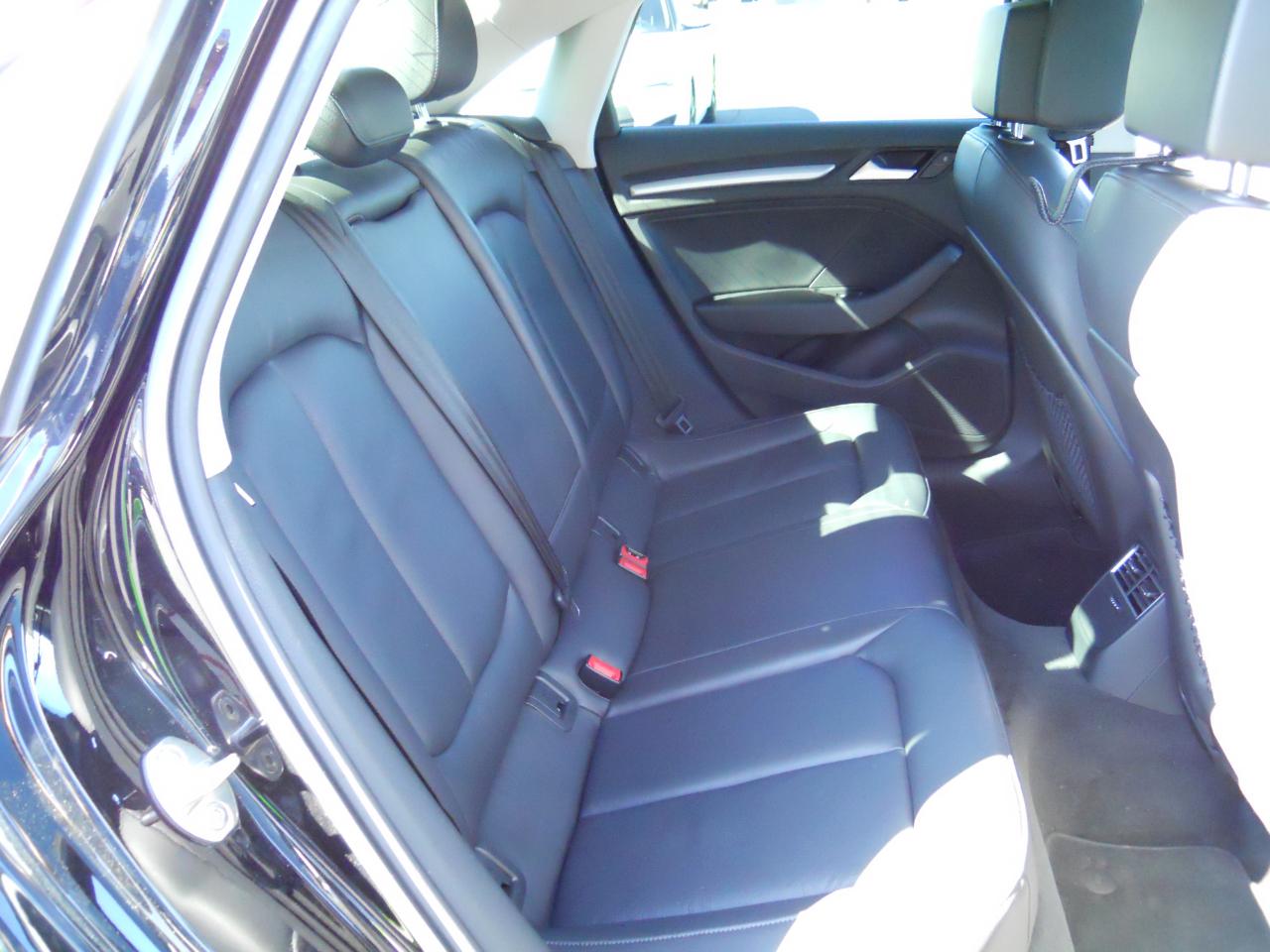 Audi S3 2.0T Premium Plus quattro 2015